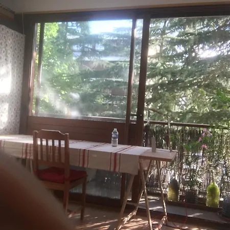 Gardens, Pool And ! Appartement La Celle-Saint-Cloud