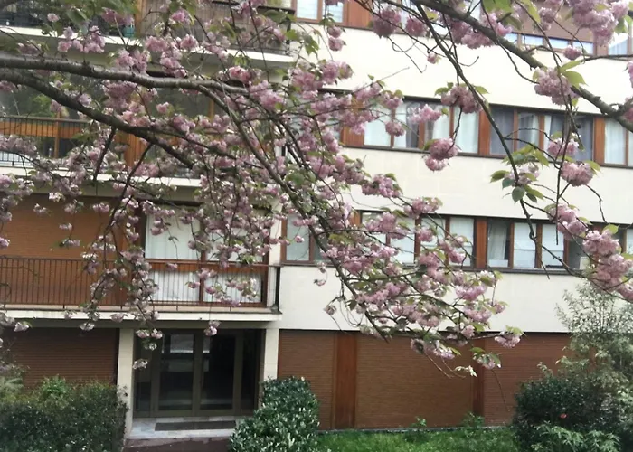 Apartment Gardens, Pool And ! *